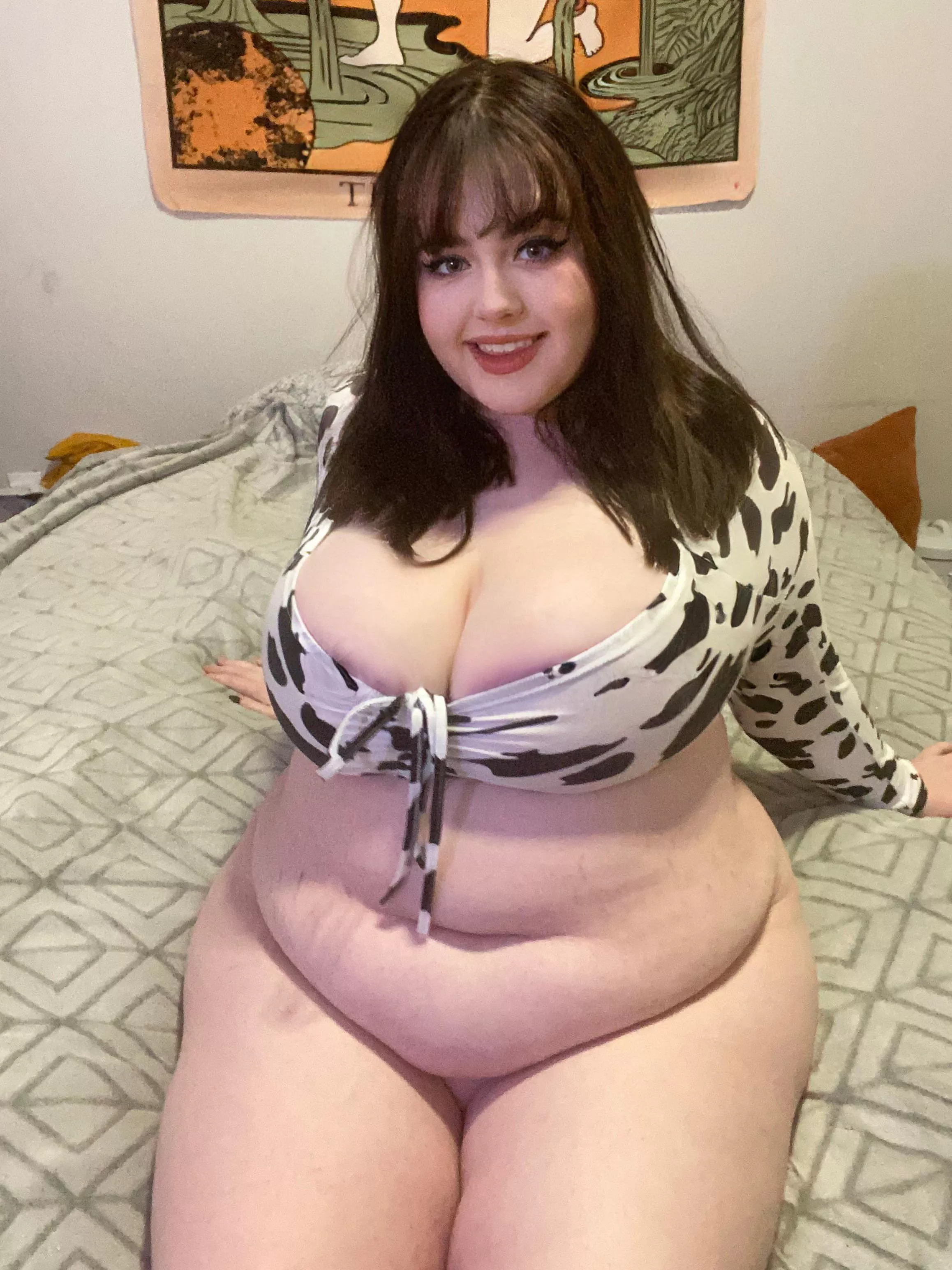 Who wants to stuff me?😜 posted by hoesephine_