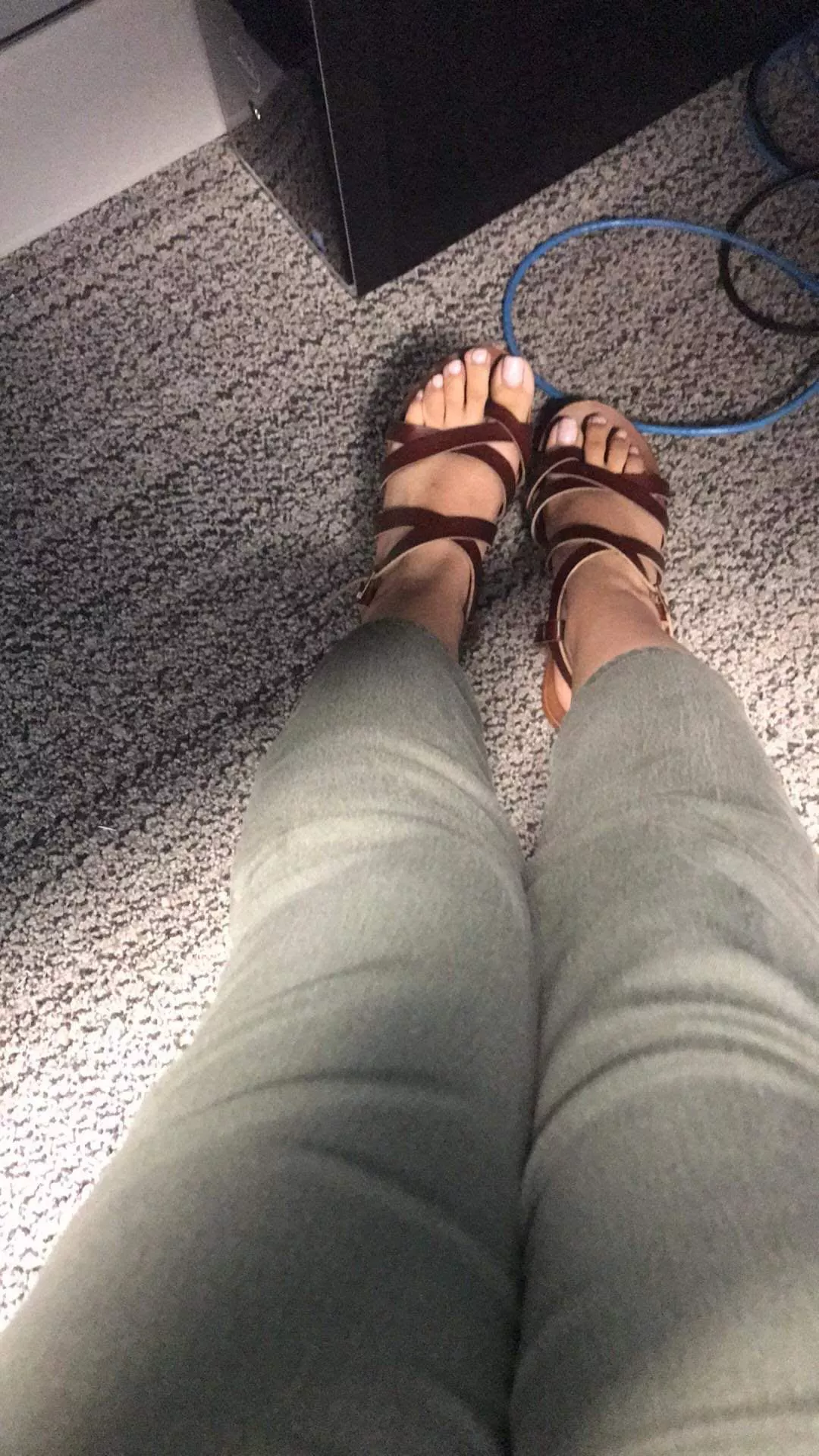 who wants to suck my toes today 😜 posted by InterestingMinimum95