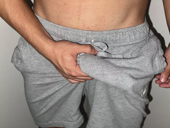 Who wants to take off my sweats and put it in their mouth? 👅 by jasandaladdin