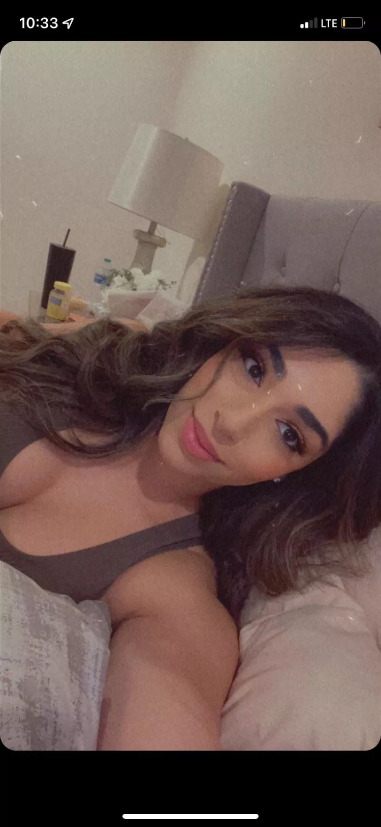 Who wants to talk about girl and jerk off to girls? I got videos for us to watch and fantasies posted by YNW_Frank