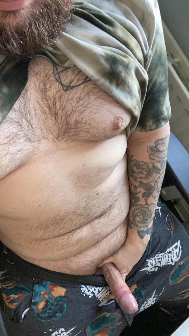 Who wants to touch. Dms open by kieranjohnsons3