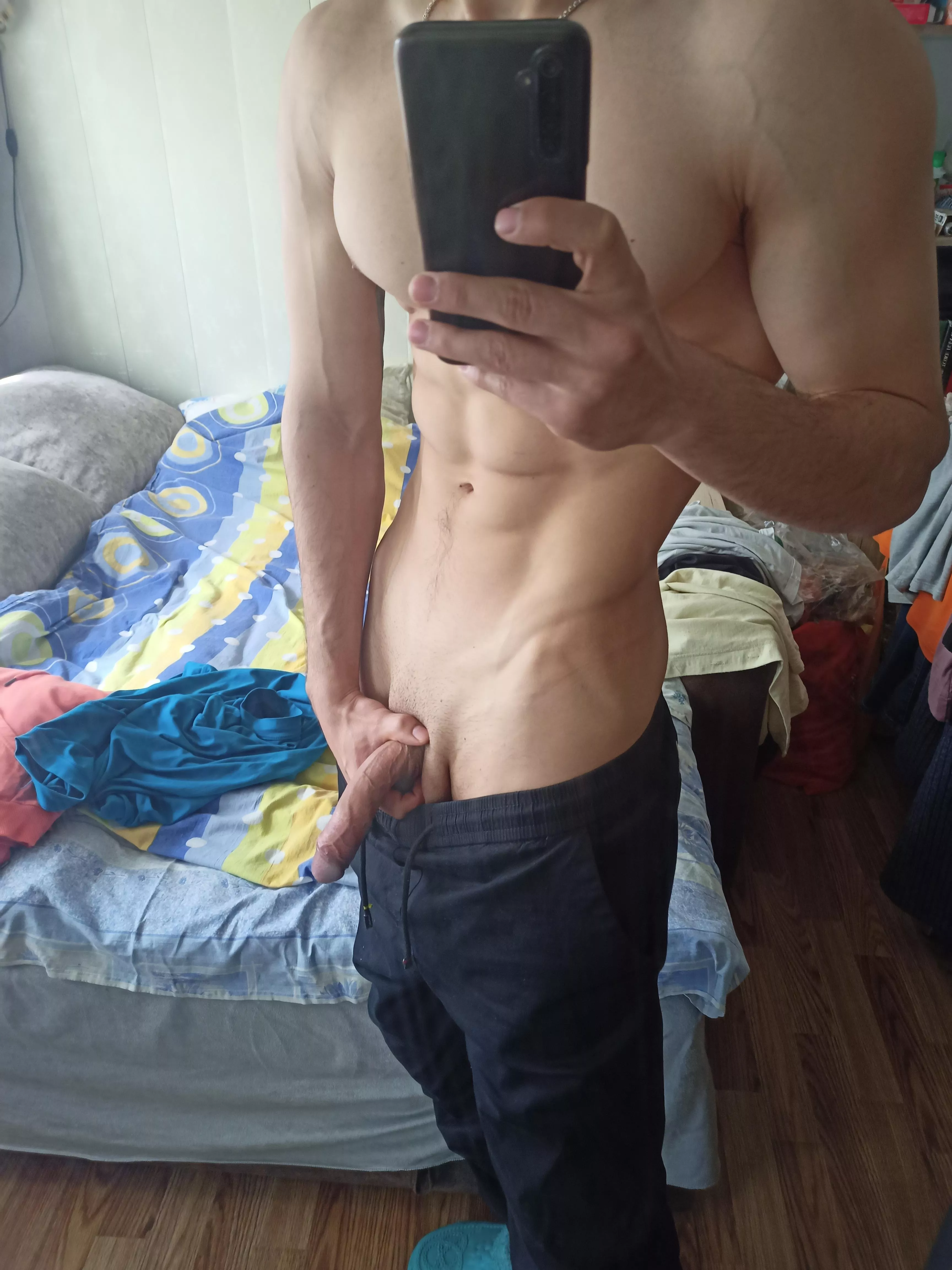 who wants to train with [m]e posted by Beautiful_Attempt824