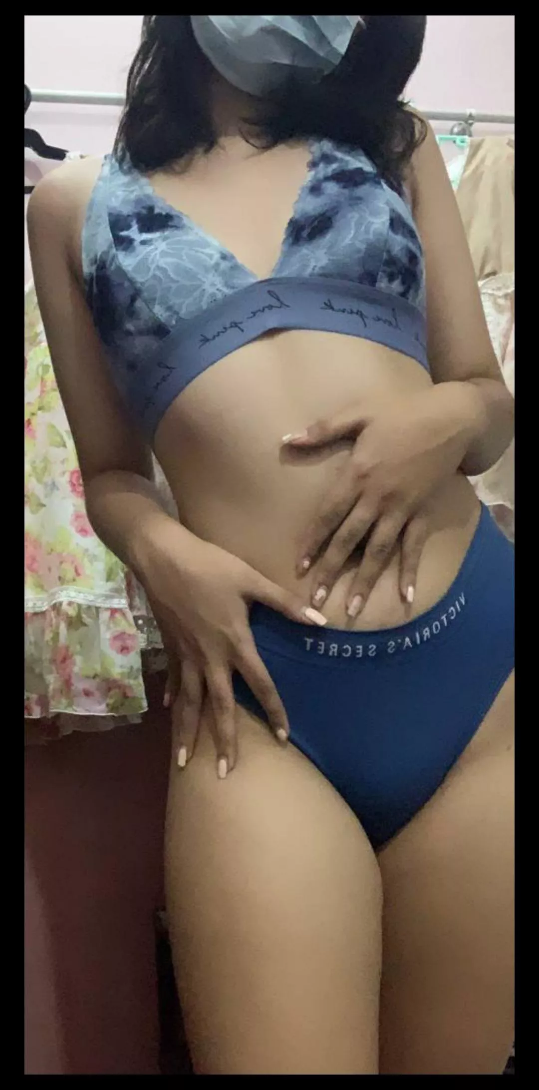 who wants to trib and talk about my wife? DM posted by dev1Lm00n