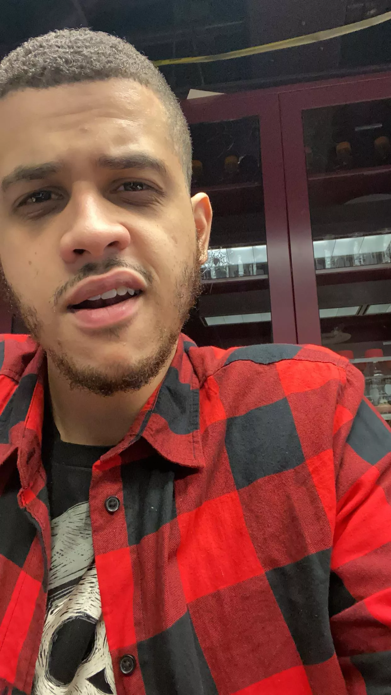 Who wants to work when you could play some Pokémon unite! Let’s play! posted by J_remy18