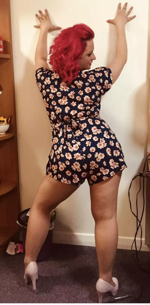 Who wants topless? Get upvoting 😘 by Excellent-Sell5319