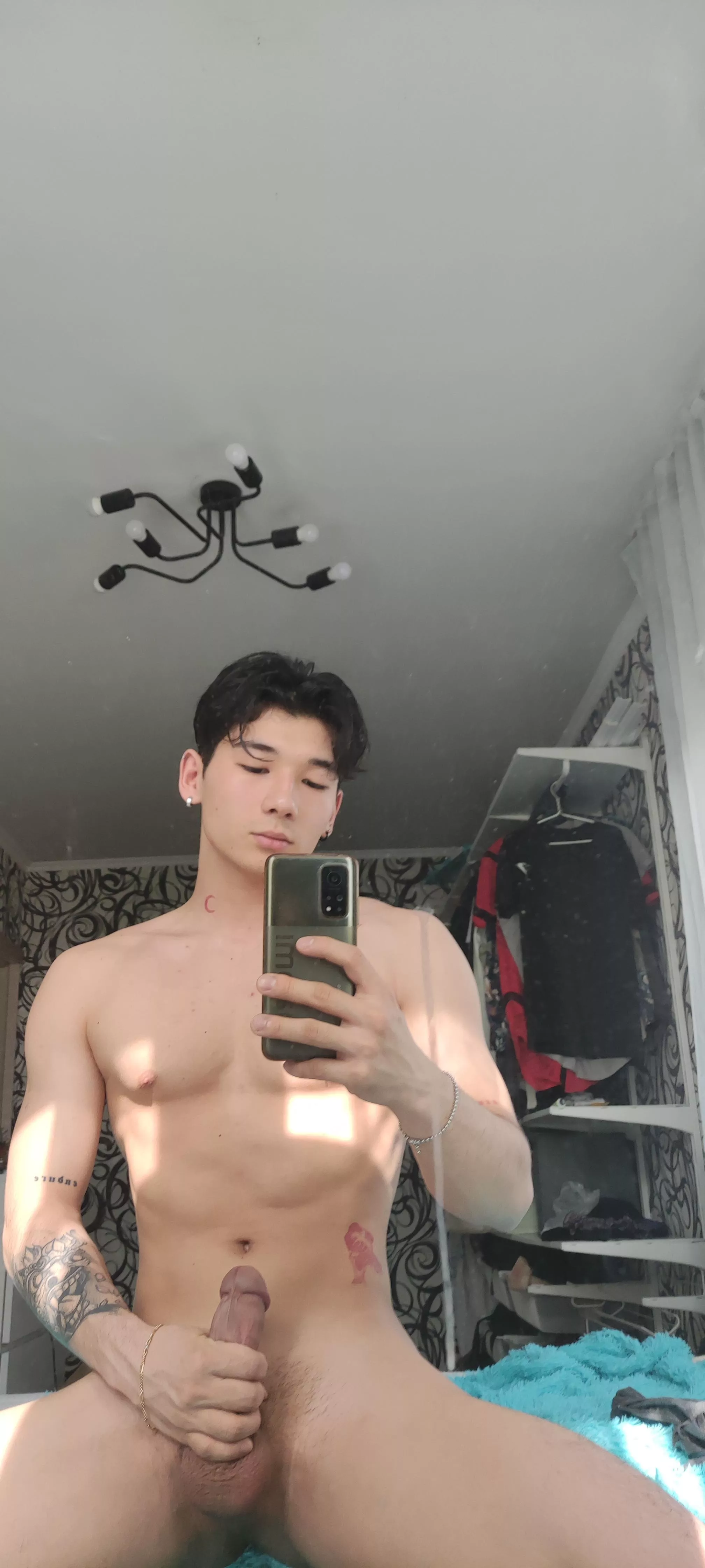 Who what's a ride posted by Anshiie