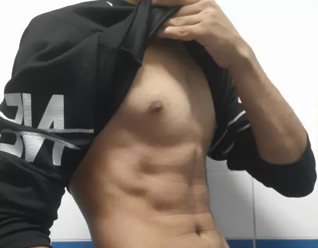 who will suck my nipples by Icy-Fudge-32