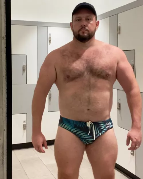 Who would ? by davefreshie