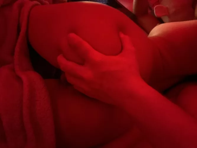 Who wouldn’t want a daily handful of booty? [STBA] by jammintoast420