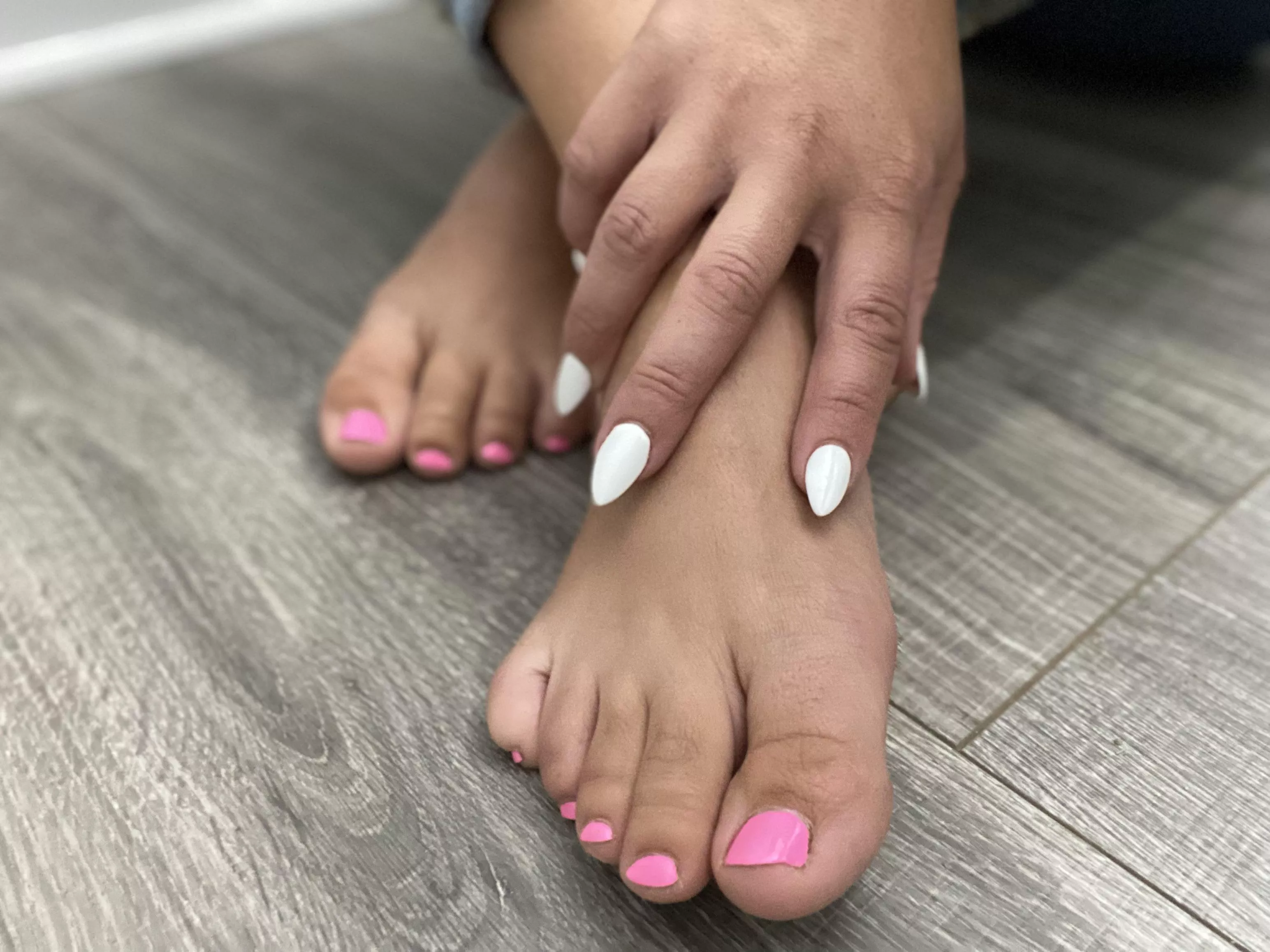 Who wqnhs to massage them posted by cryingwindow