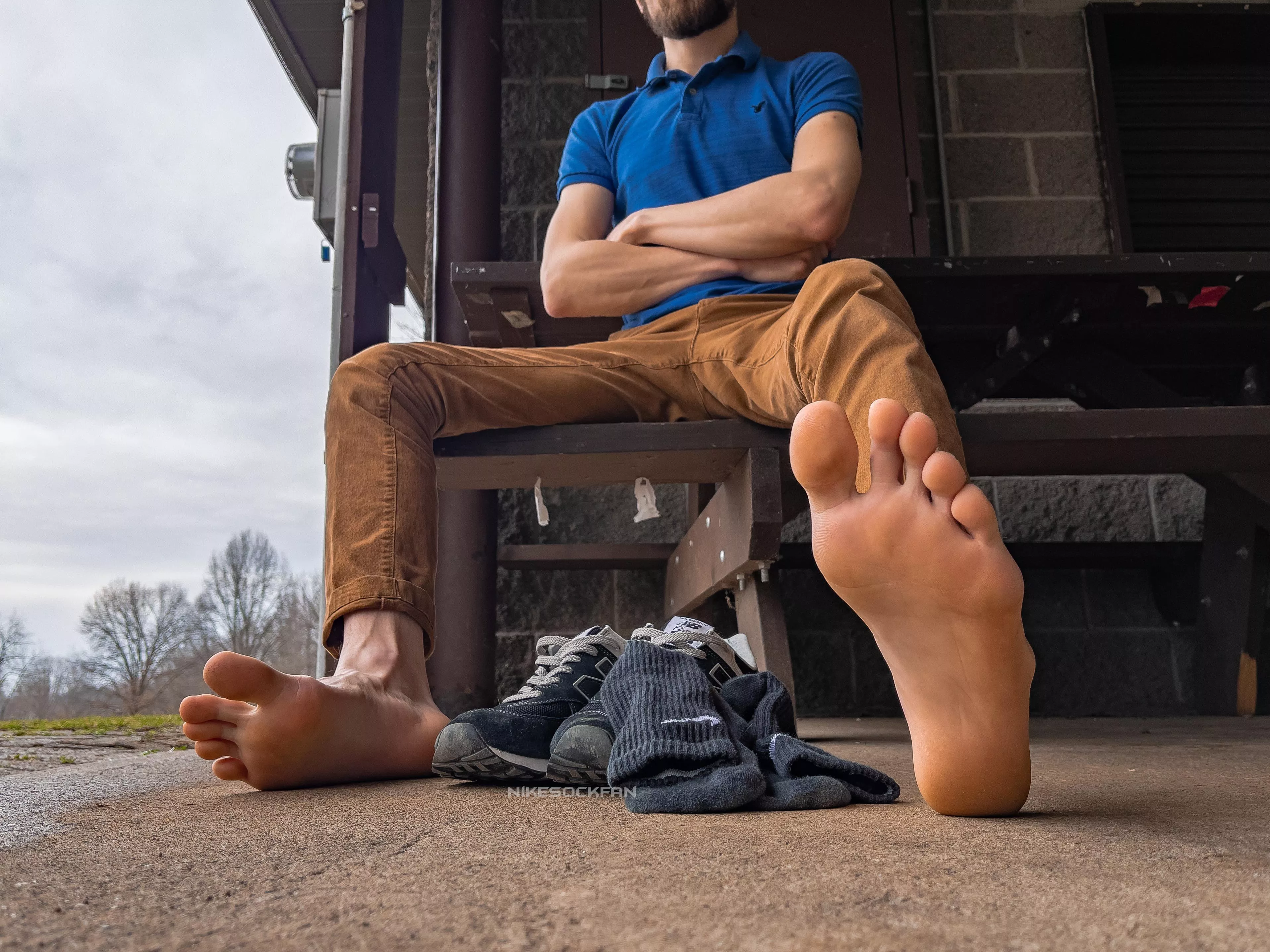 Who wznts to be at my feet while we are at the park?  posted by rwandanmob