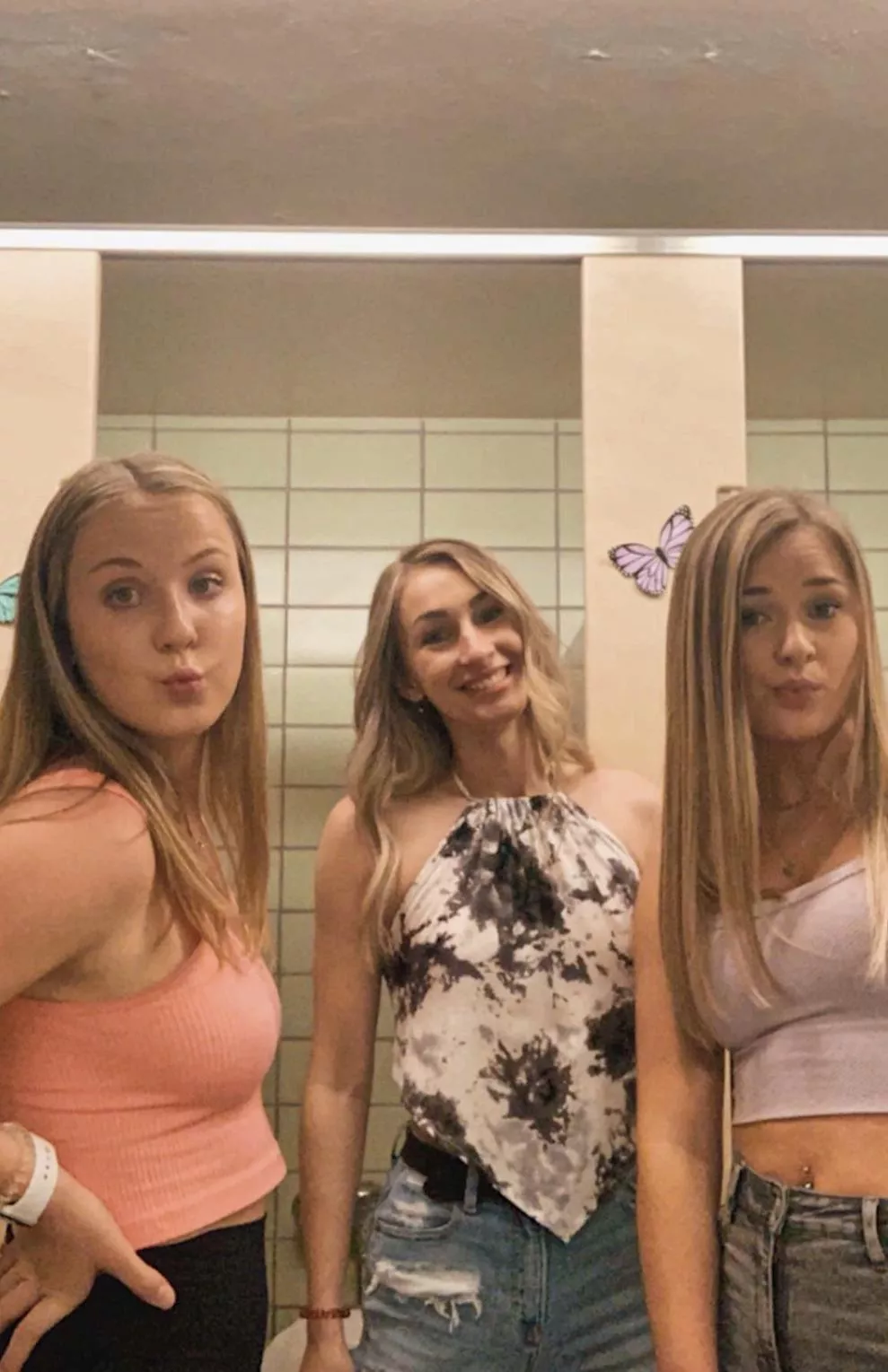 Who you taking into the shower? [3] posted by Atlas_Moon99