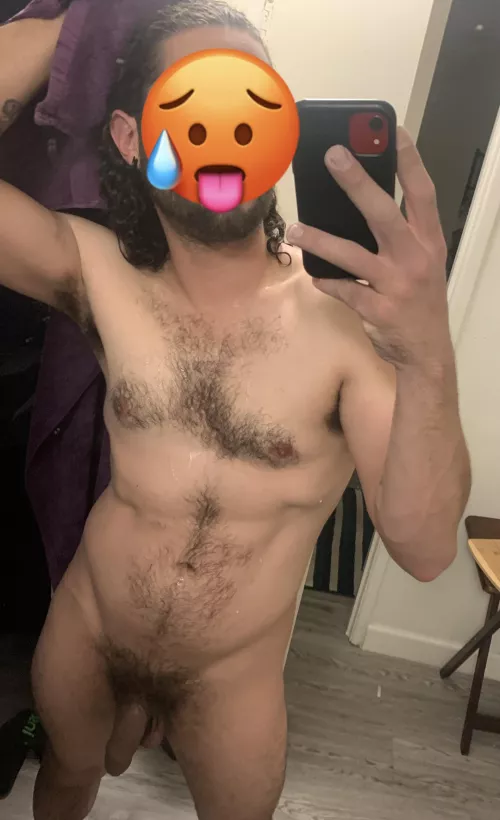 Who’d like to have some fun w a hung Latin Papi? 😈😉🥵 by HungMexguy
