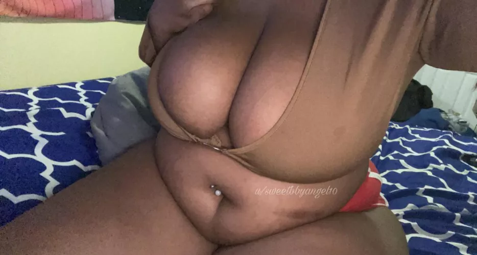 whole lotta titties, tummy, & thighs by sweetbbyangel10