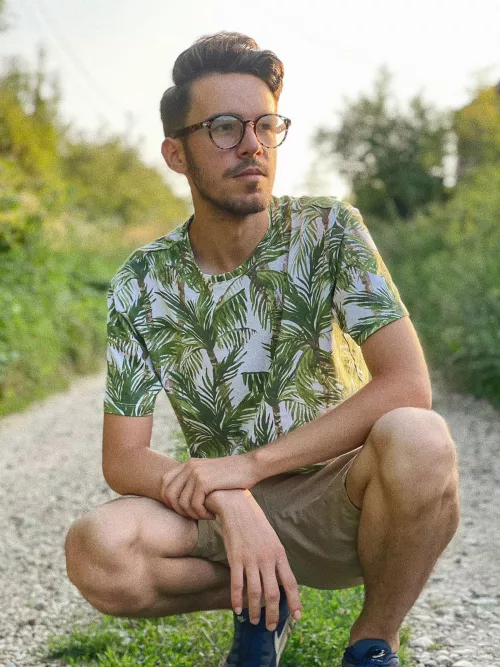 who’s at the door? by stripperwastaken