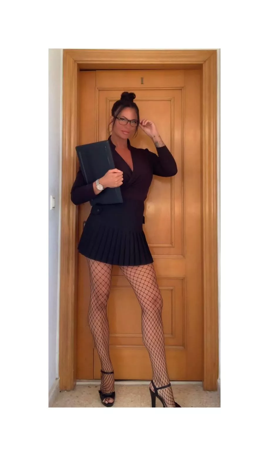 Who’s been a naughty boy?😜 free link👇🏻 posted by itsmeganbrooks