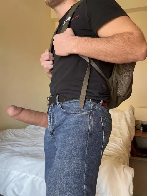 Who’s coming for a Sunday hike? 😎 by paulroyy331