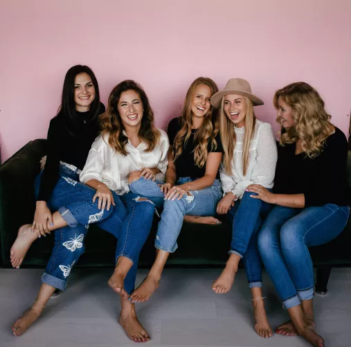 Who’s got the pretty feet? And why by DogeinBush