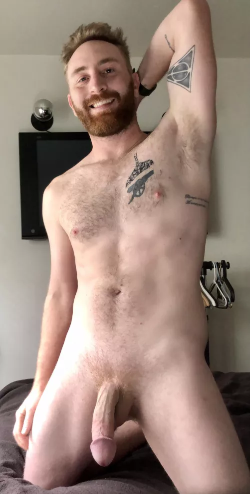 Who’s having a great Saturday? by yournewpogostick