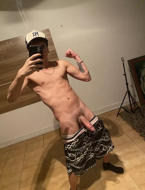 whos helping this good boy? 🤟🏻👅 by twinkn1