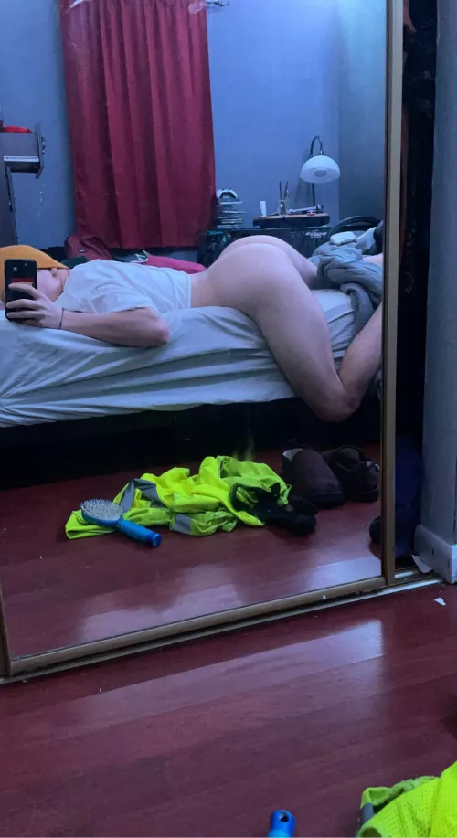 who’s hungry? by MelancholyTriangle