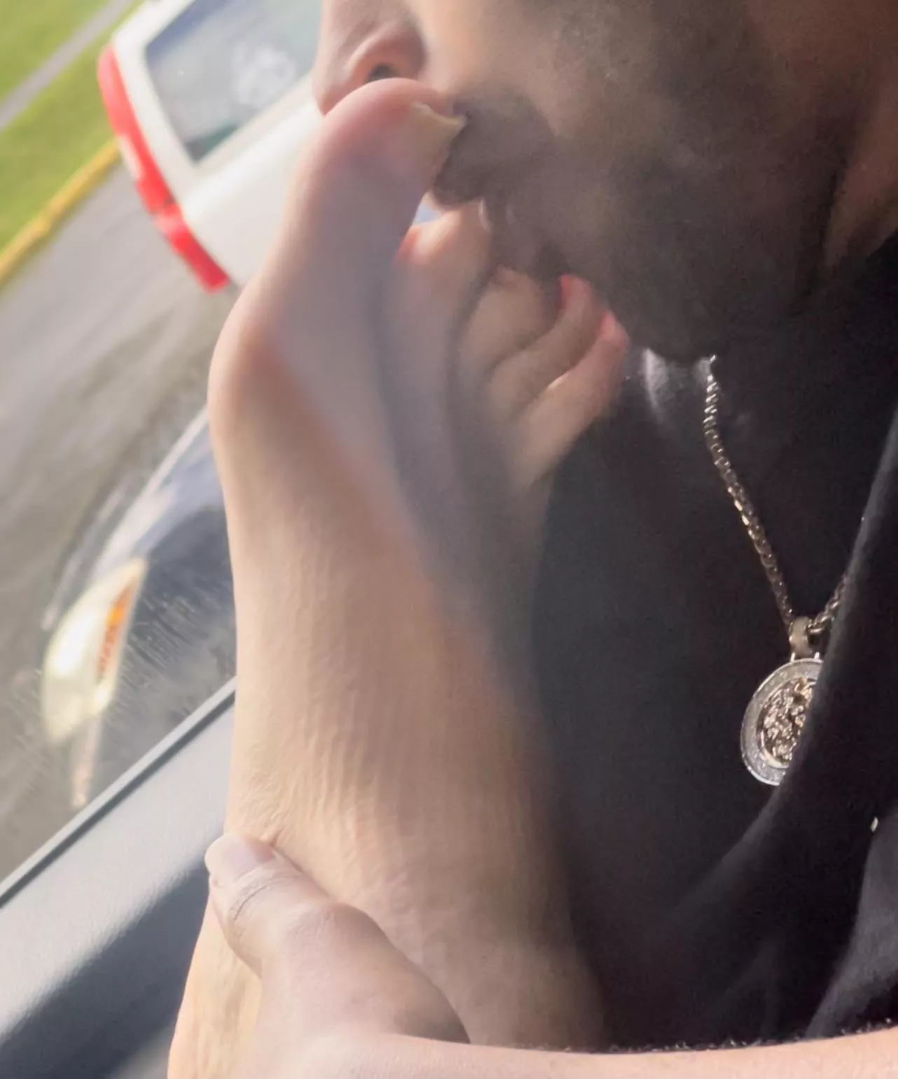 Who’s in Seattle? Looking for smelly big feet and long toes 💦👅👅 posted by PNW206_FootSub