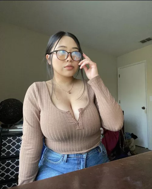 Who’s into Asians? by cuteasianteens