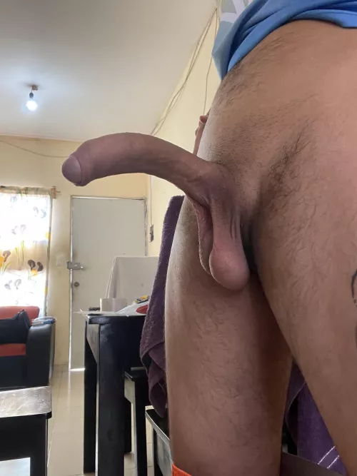 who's into long dick and big balls? by crzcruz