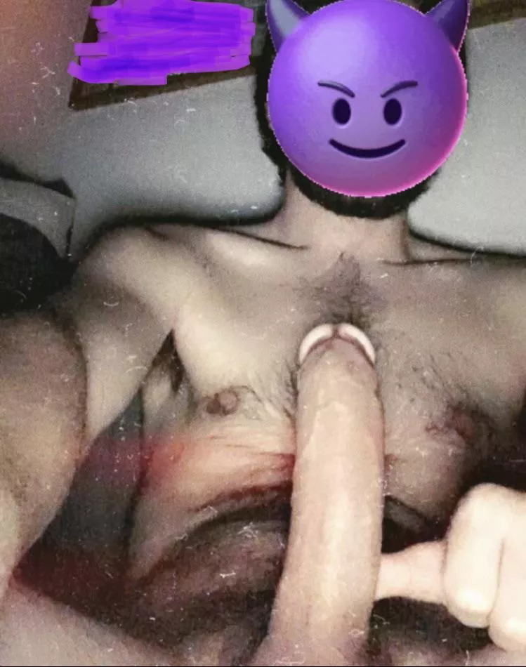 Who’s letting this curve up into them today??😈 posted by likezoinksdude22