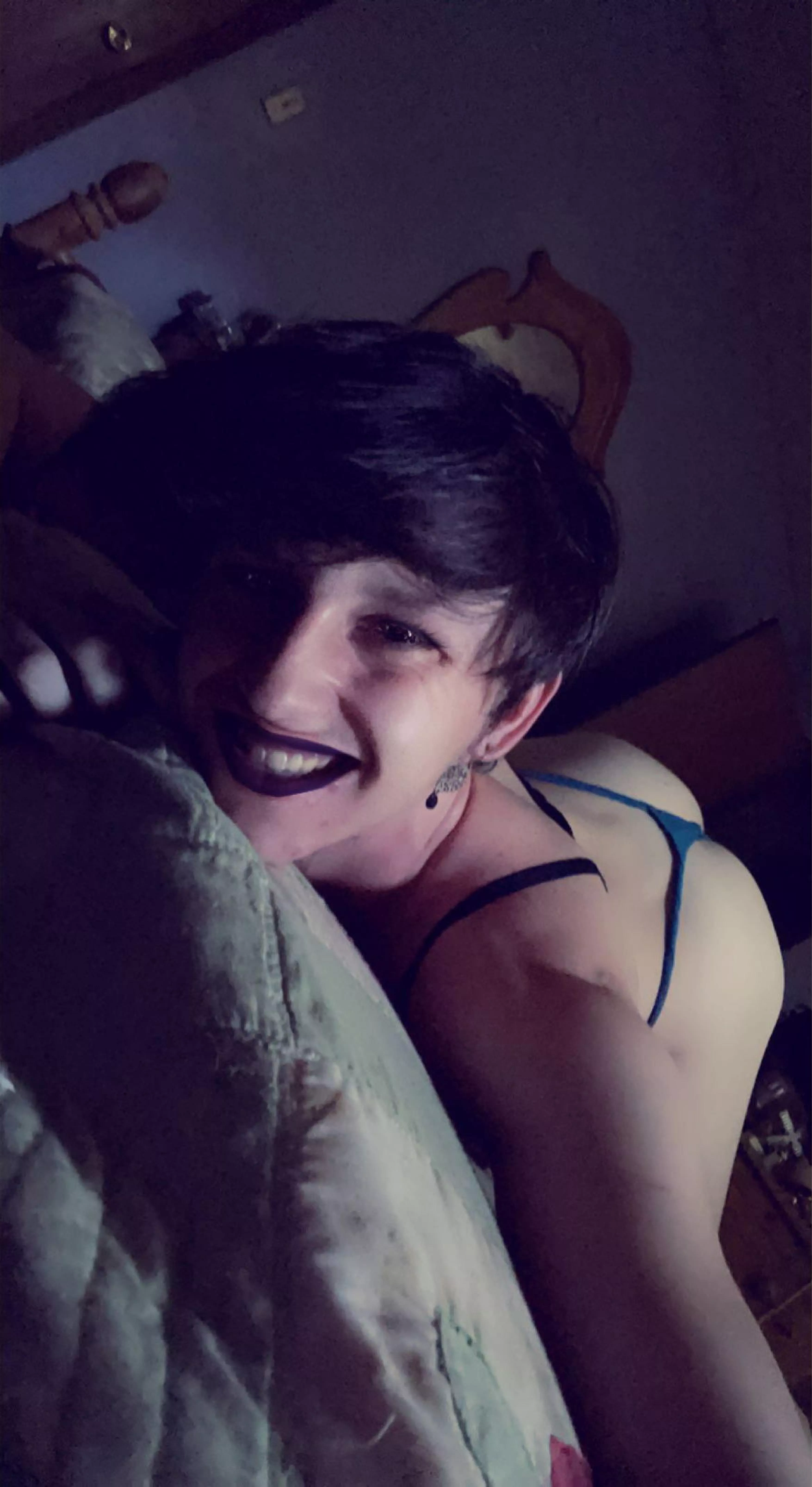 Whos man enough for this ass posted by SissySlaveBrianna