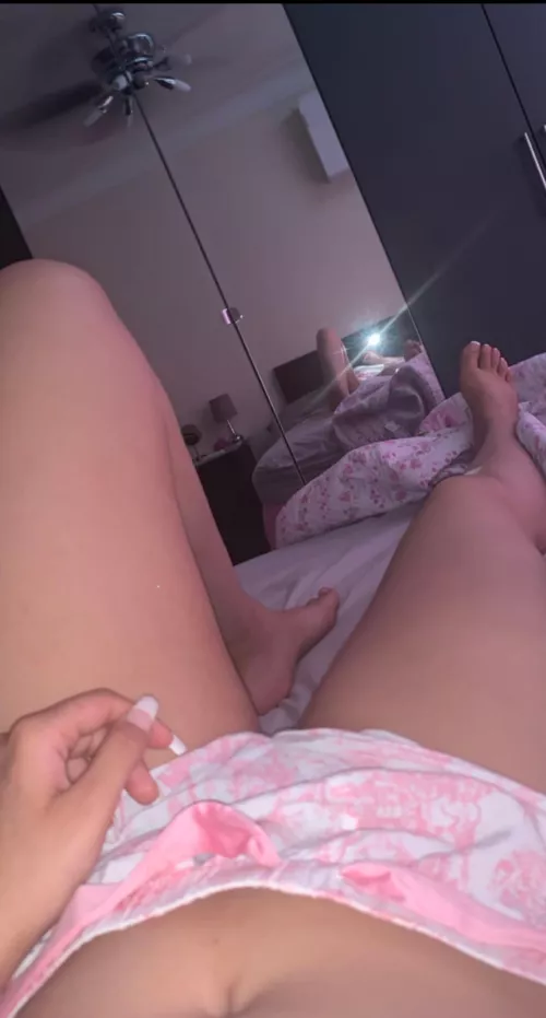 who's ready to get over on the bed with me. all the hubbies are welcome. [f24] by Cyphersova