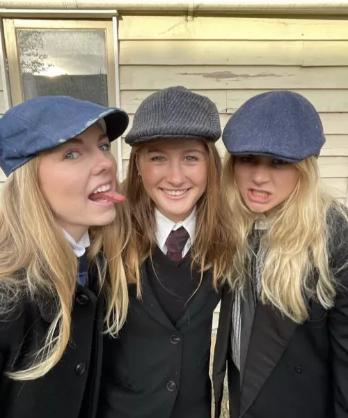 who’s sucking and fucking your dick? and where are you cumming? by bibayabs