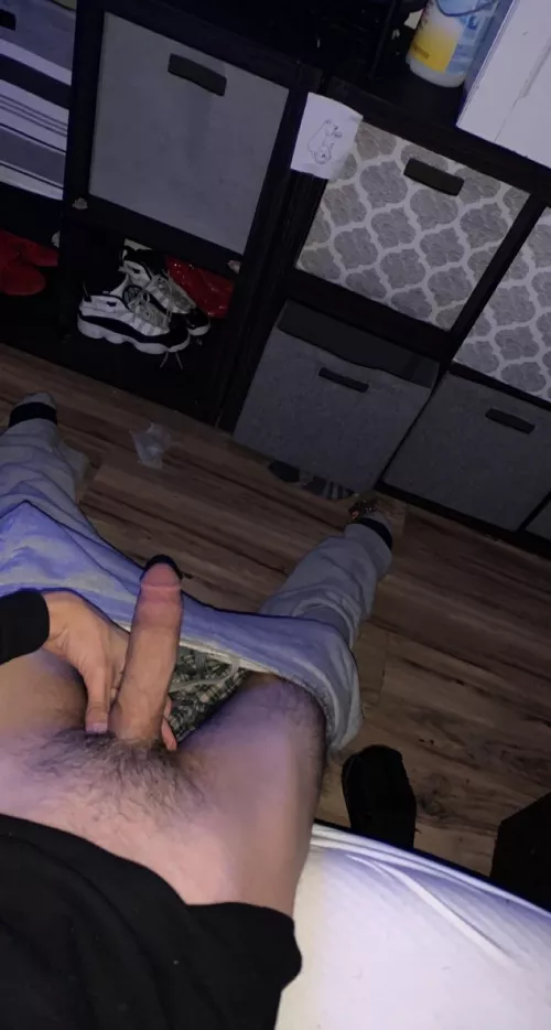 Who’s throat Can I Use? by Bigvic1738