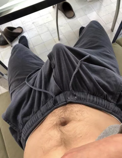 Who’s trying to see? by Impressive-Ad6360