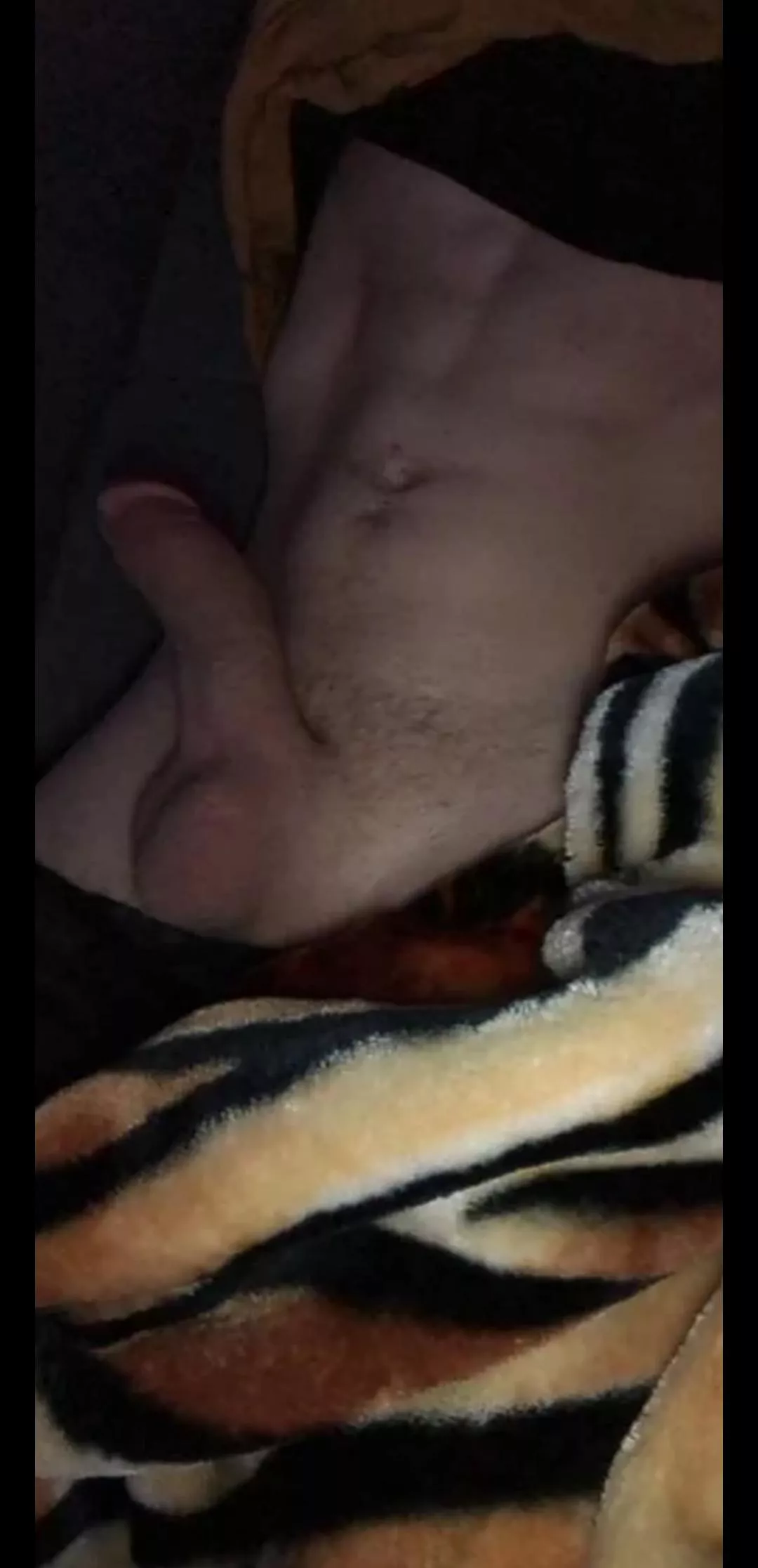 who's up and wants to chat dm me ❤ posted by bighere1