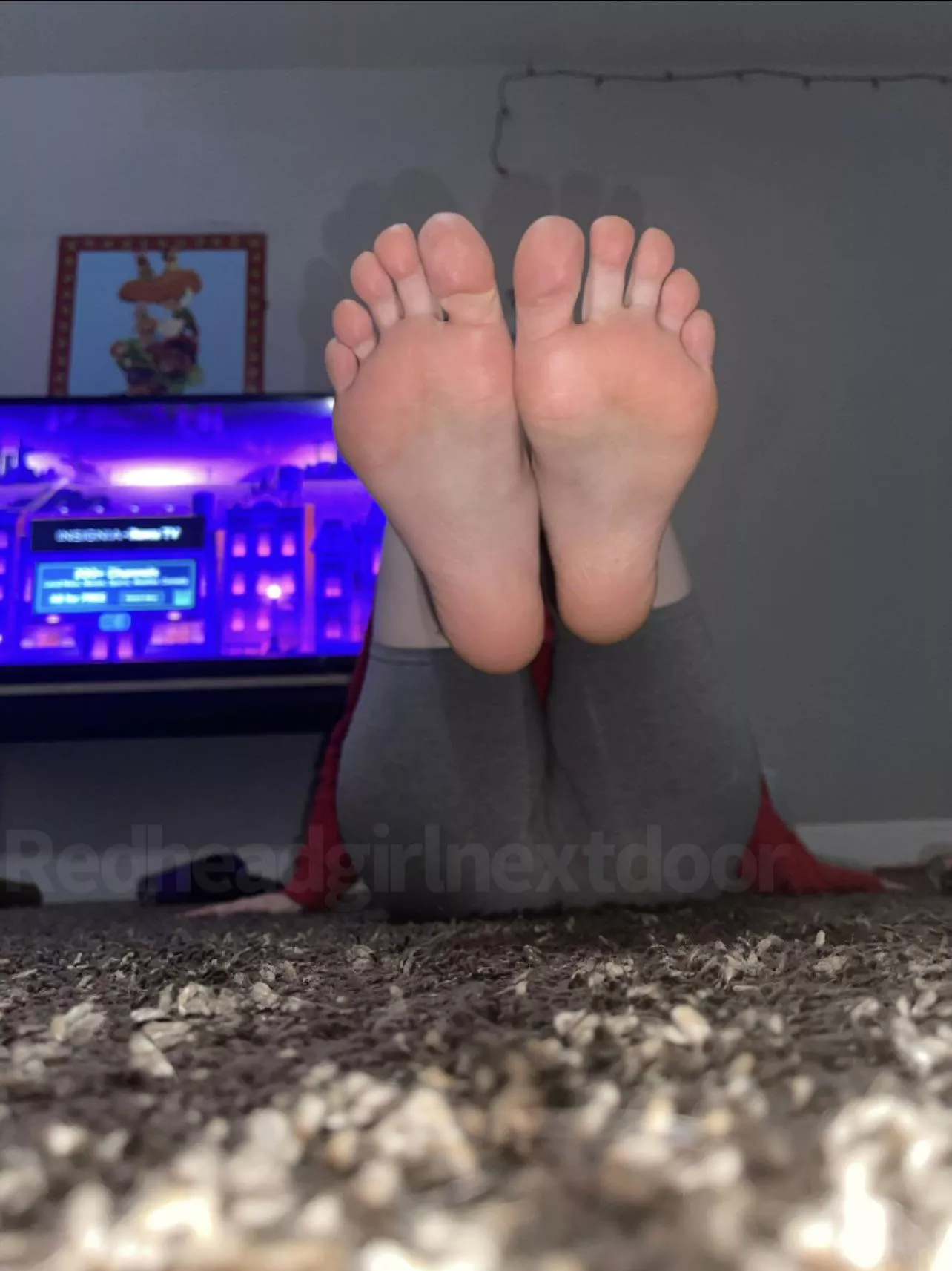 Who’s up late?✨👩🏻‍🦰 posted by teenslutnextdoor