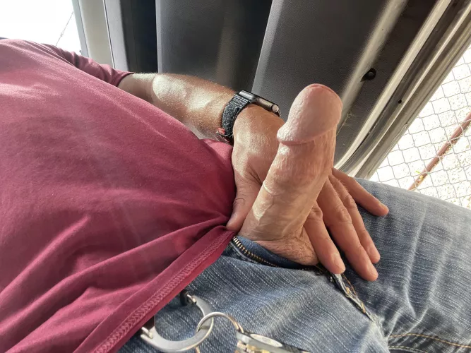 Why do I get hard as hell at work! by Frosty_Chocolate4336