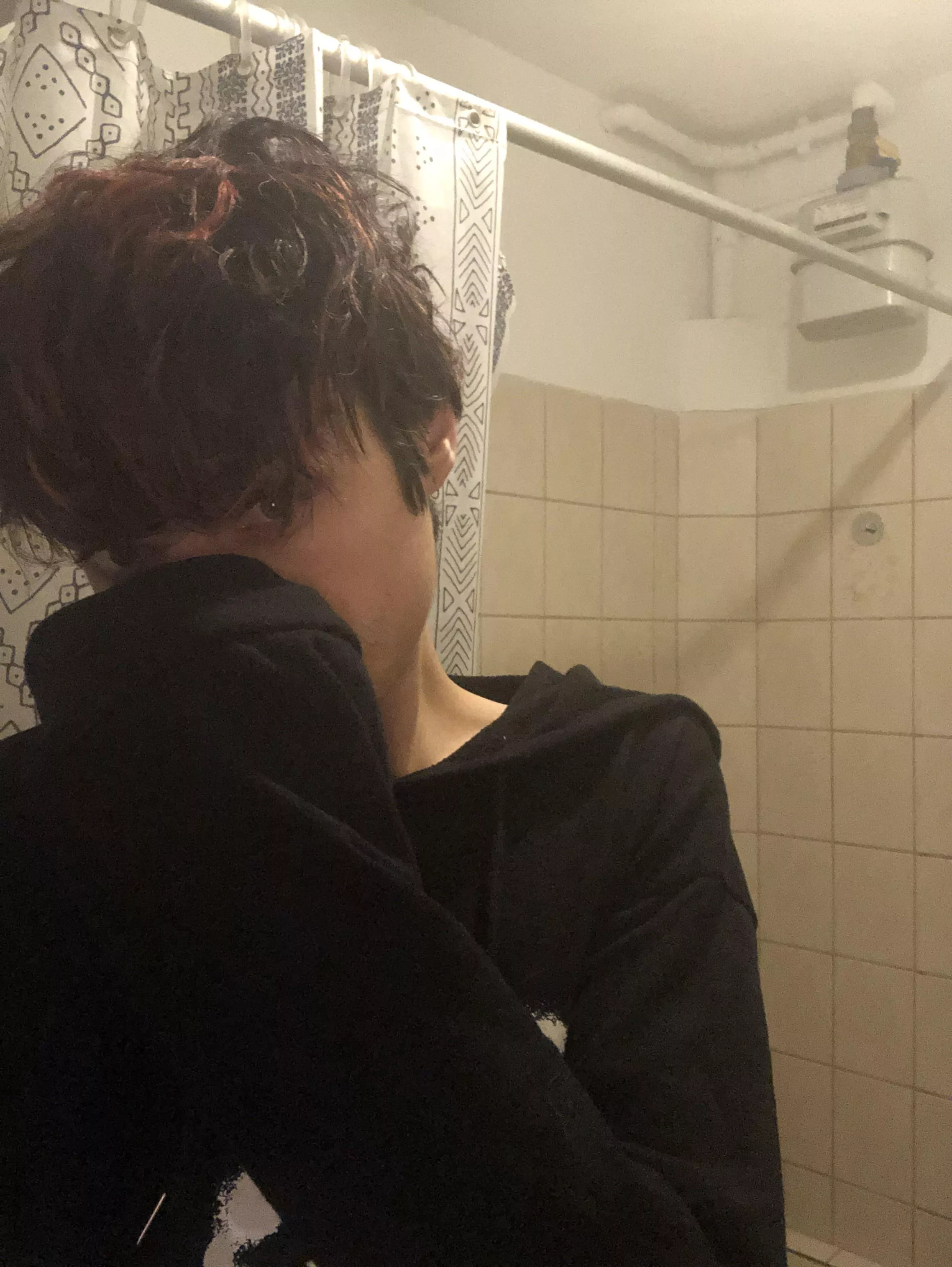 Why do I look so sad qwq posted by femboyo-ger