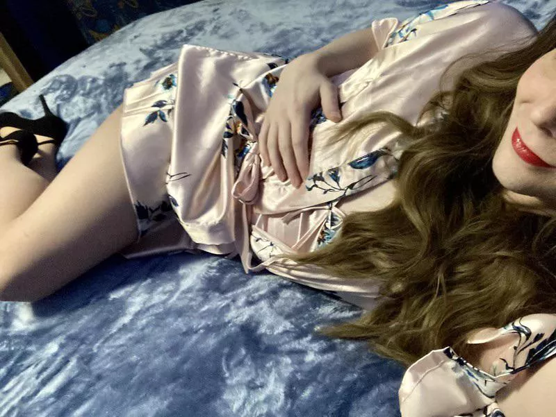 Why do women only wanna be friends with me? posted by pussyboixx