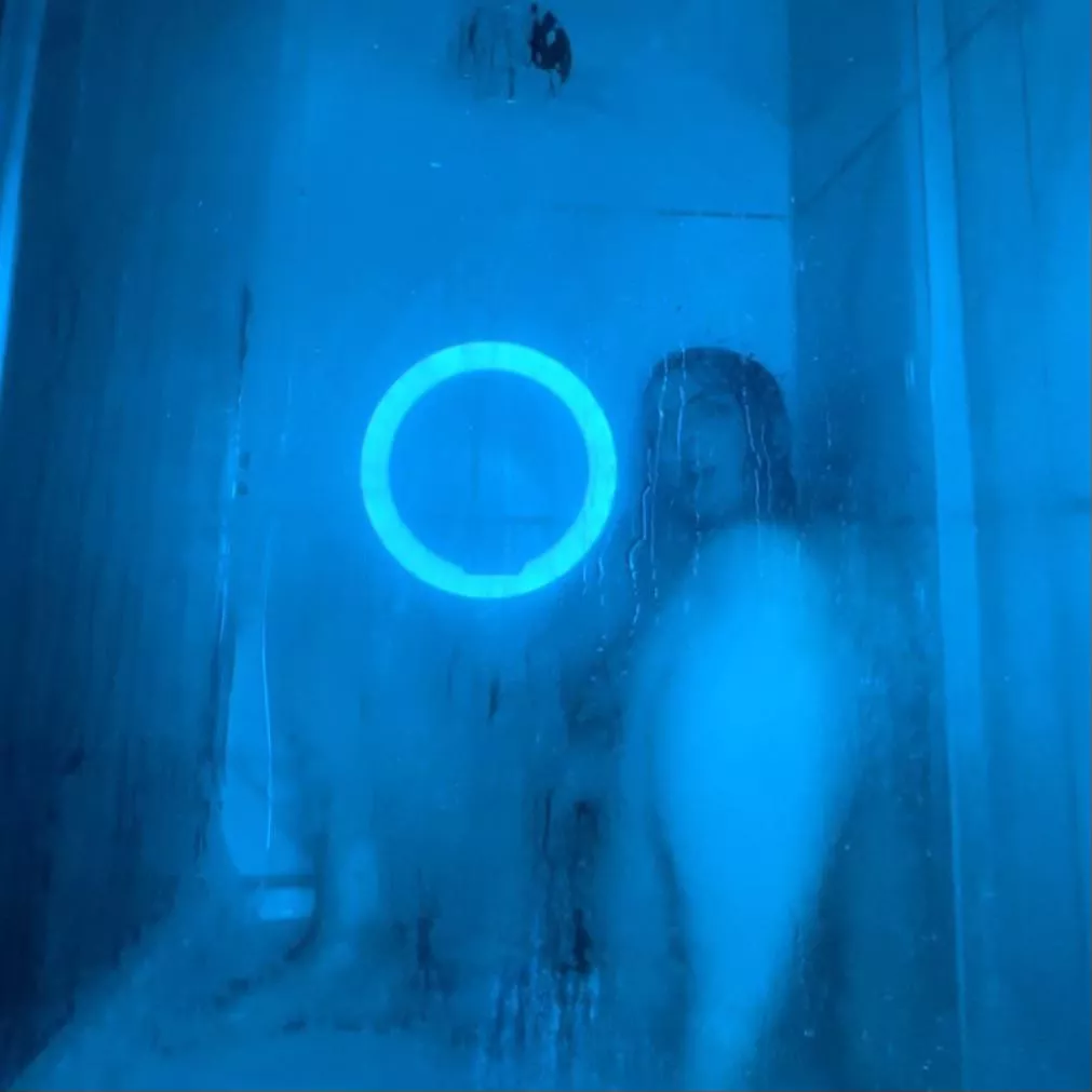 Why does mom take so long in the shower? posted by MamaPeach33