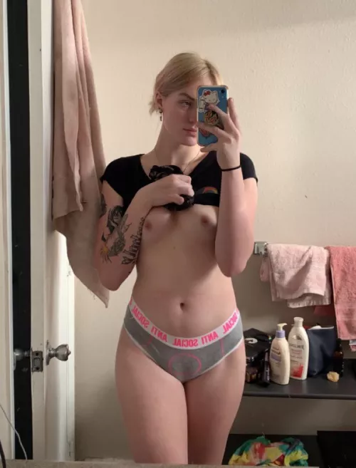 Why don’t you come over and find out what I’ve tucked away in these panties? by Irrelevant_slob