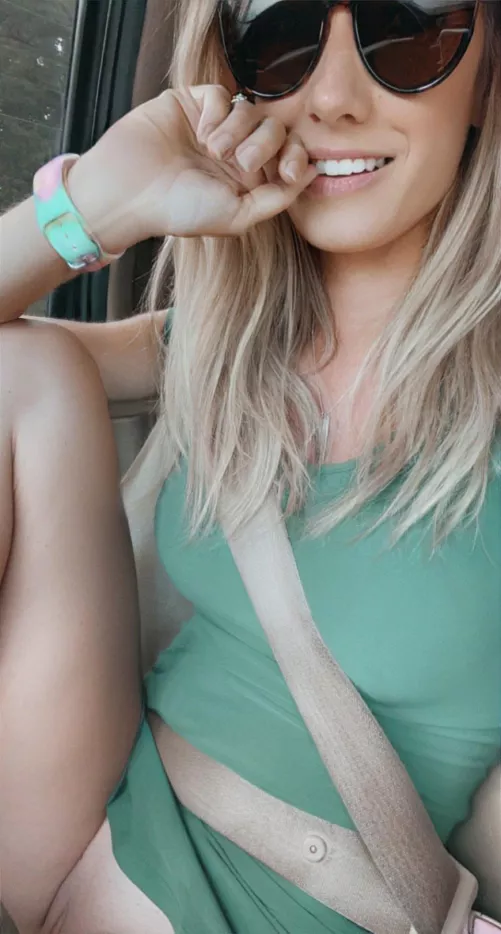 Why haven’t you added me already? Snap: usvi_cutie by caribbean_cutie