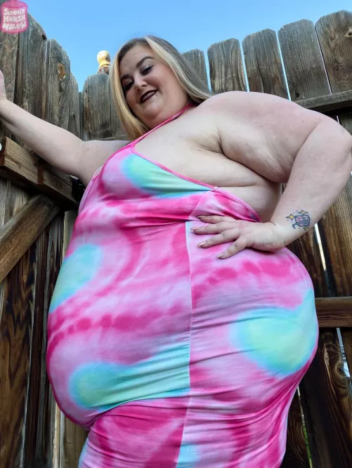 Wide from the side by SummerMarshmallow