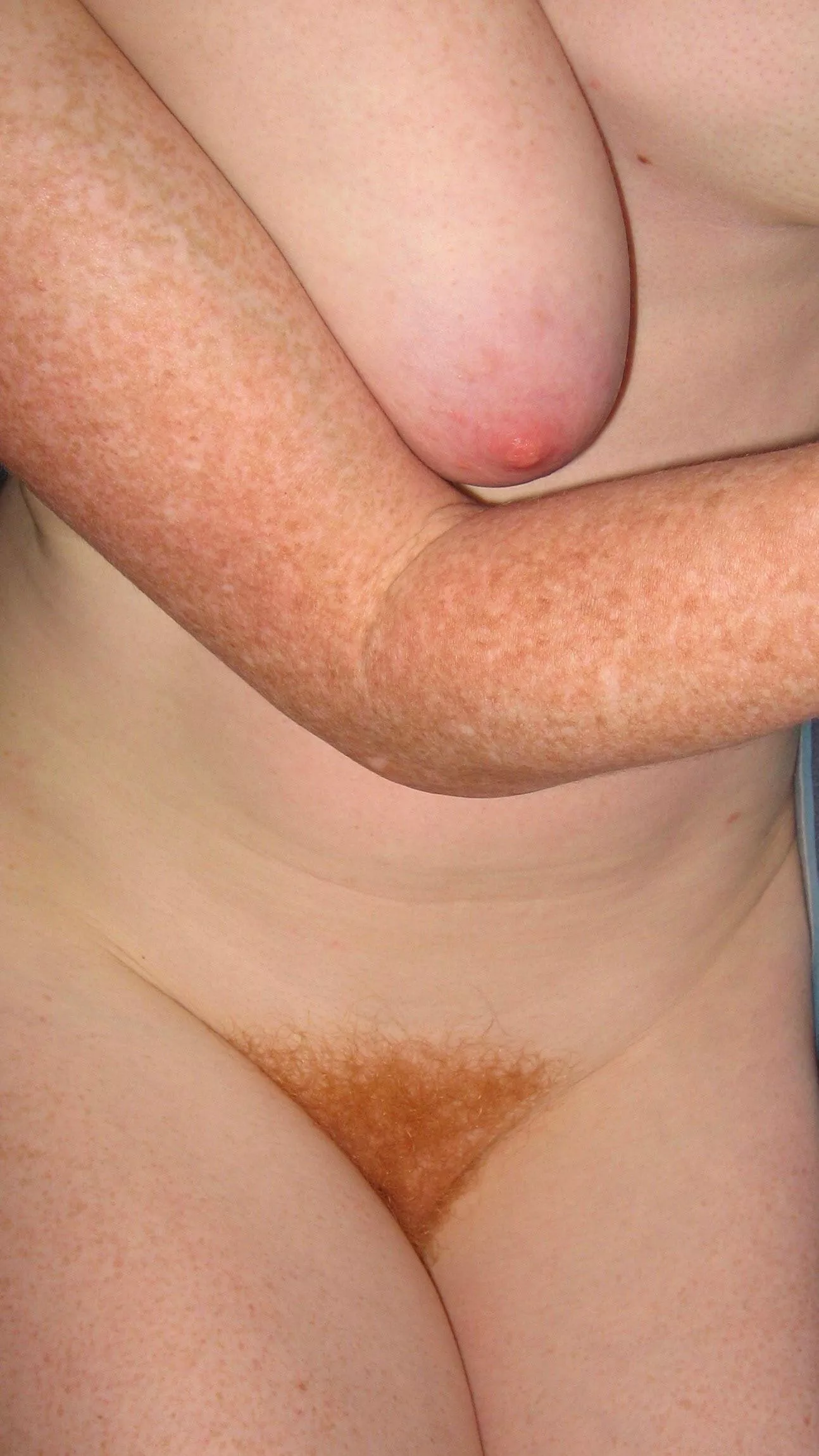 wife (33) posted by HeyYouFloydFan