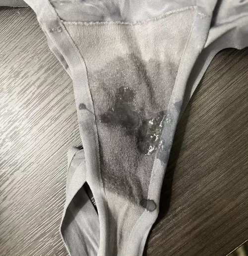 Wife came home from her hot date. Took her panties if you find this nice surprise. [image] by islasuave