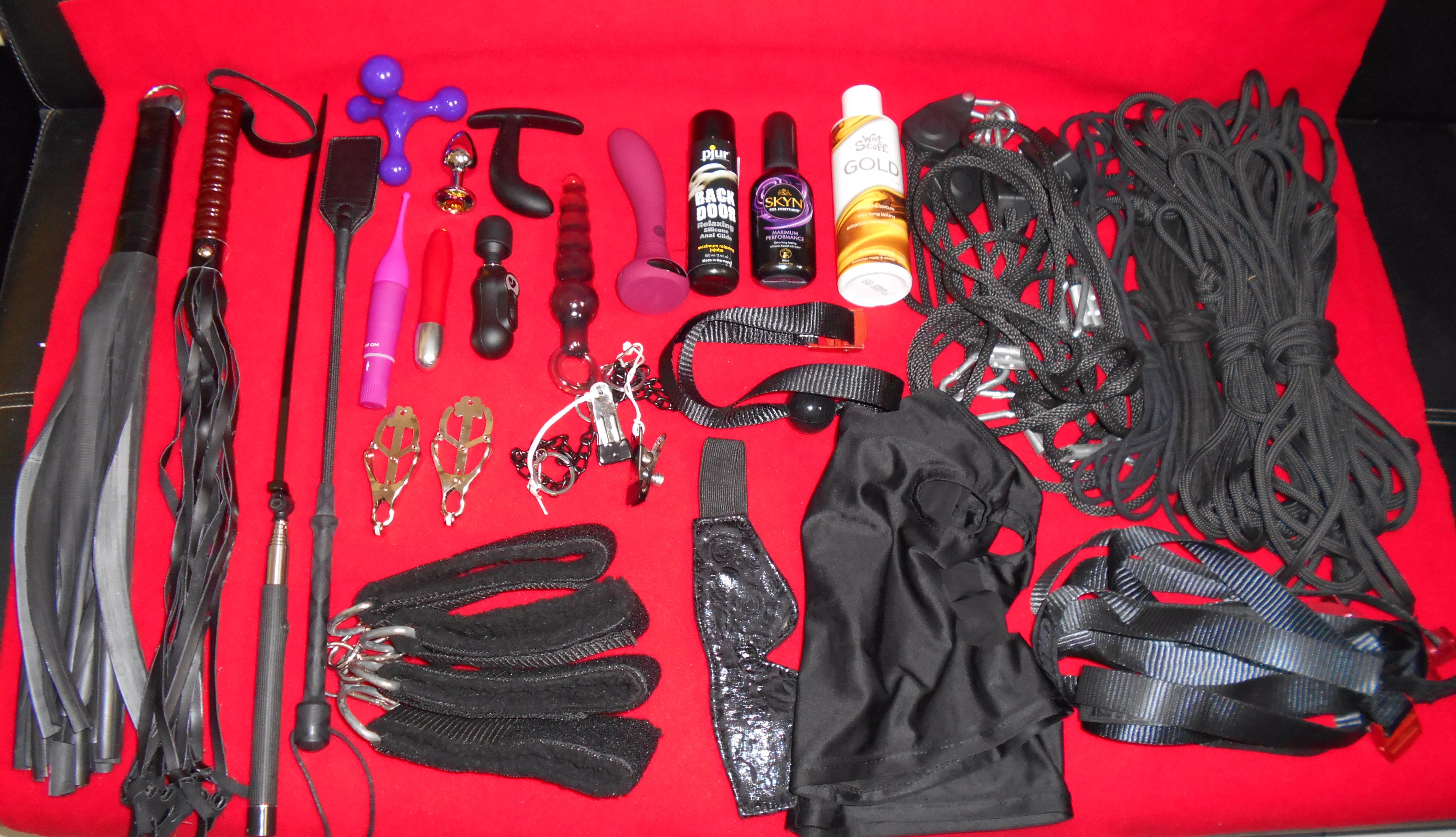 Wife: Let's have a romantic weekend away. Me packing: posted by SilverJetSet