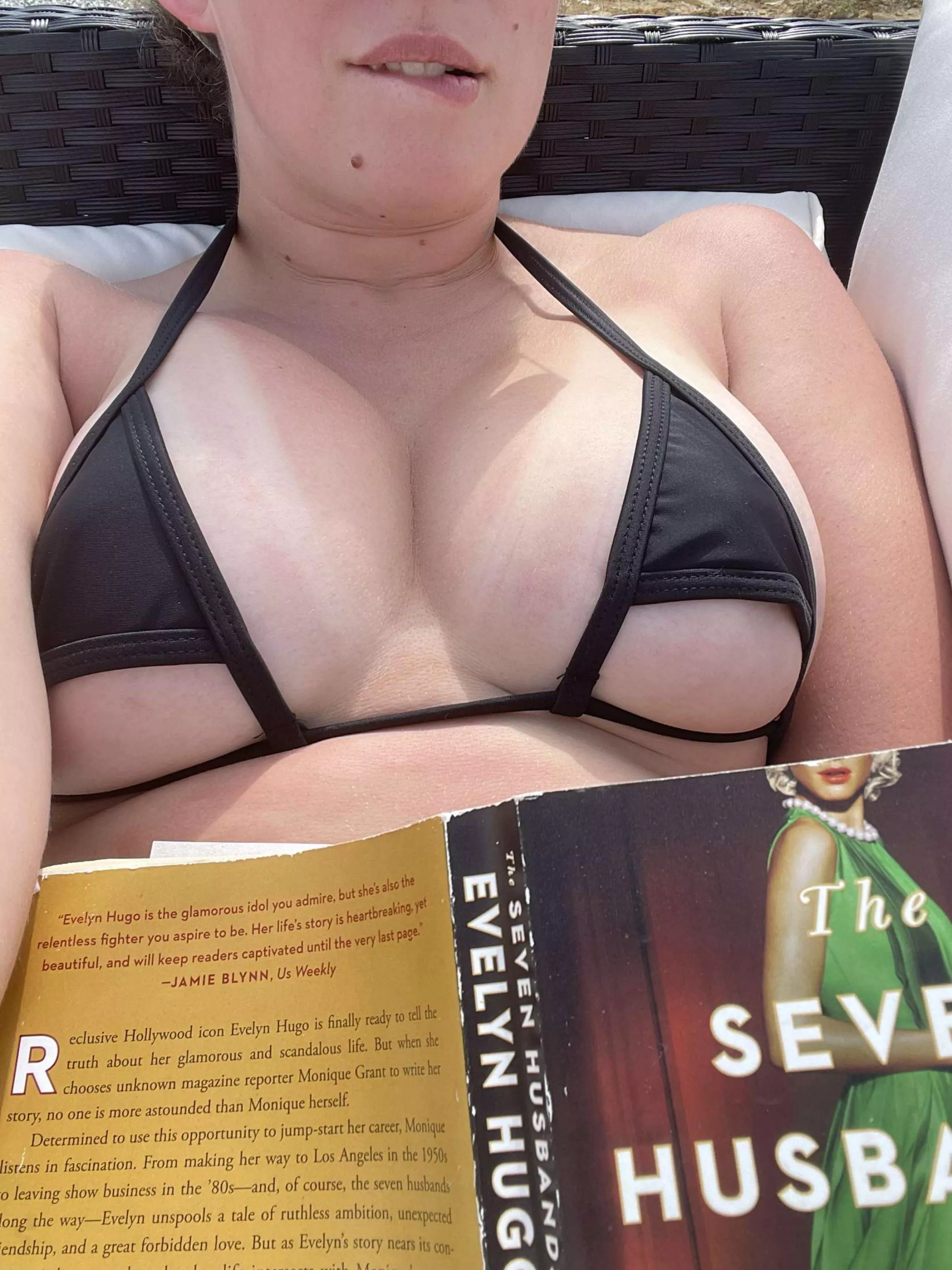 Wife’s enjoying her day off by the pool posted by Silverado212