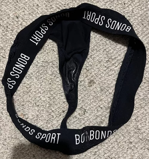 Wife’s Panties after coming back from the gym… they were soaked by nebste262