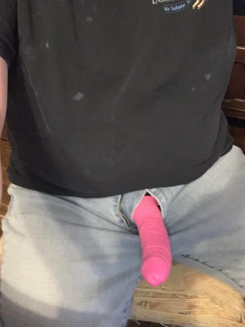 Wife’s strap-on poking out by Smallrj