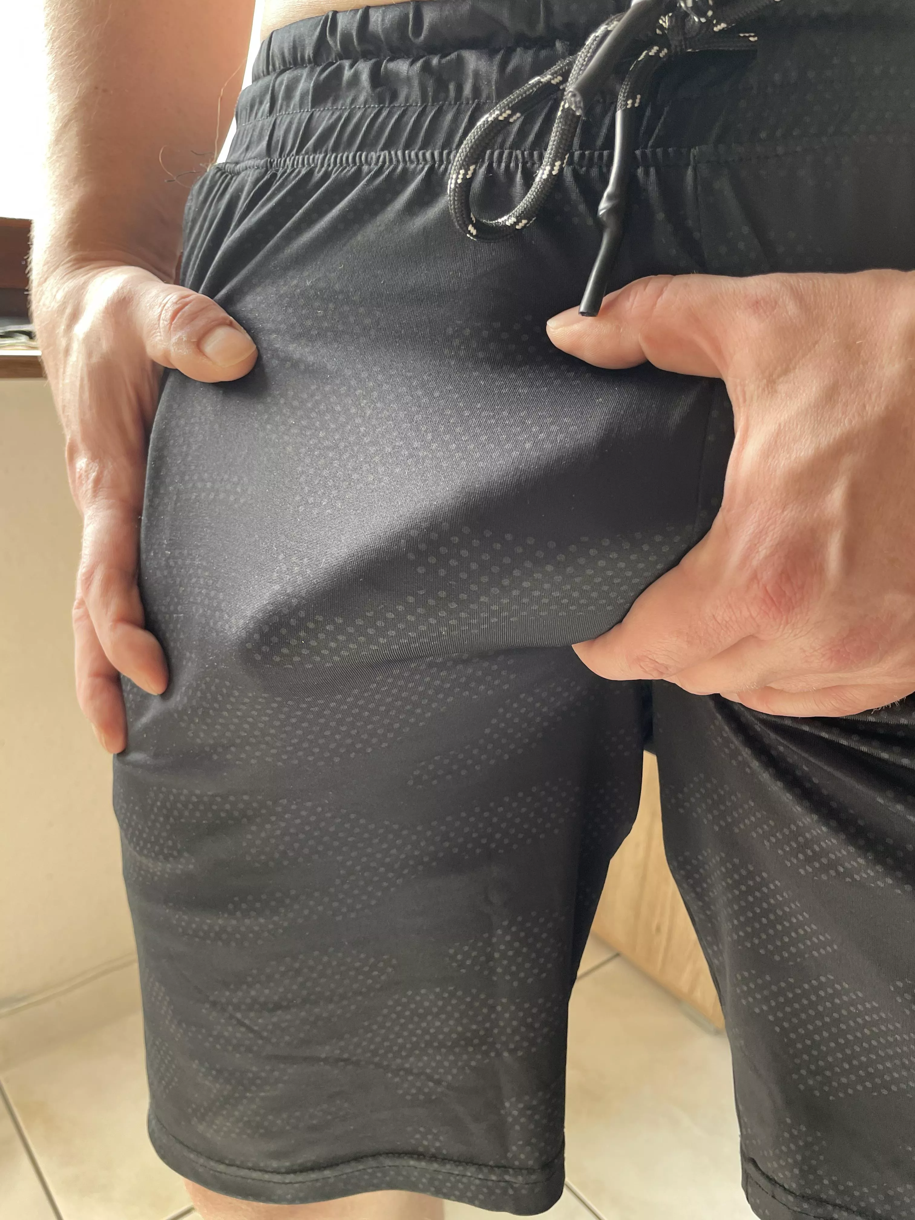 Wifey was teasing me with the attention she lately got here on Reddit while doing my workout. posted by HornyExhibitCouple